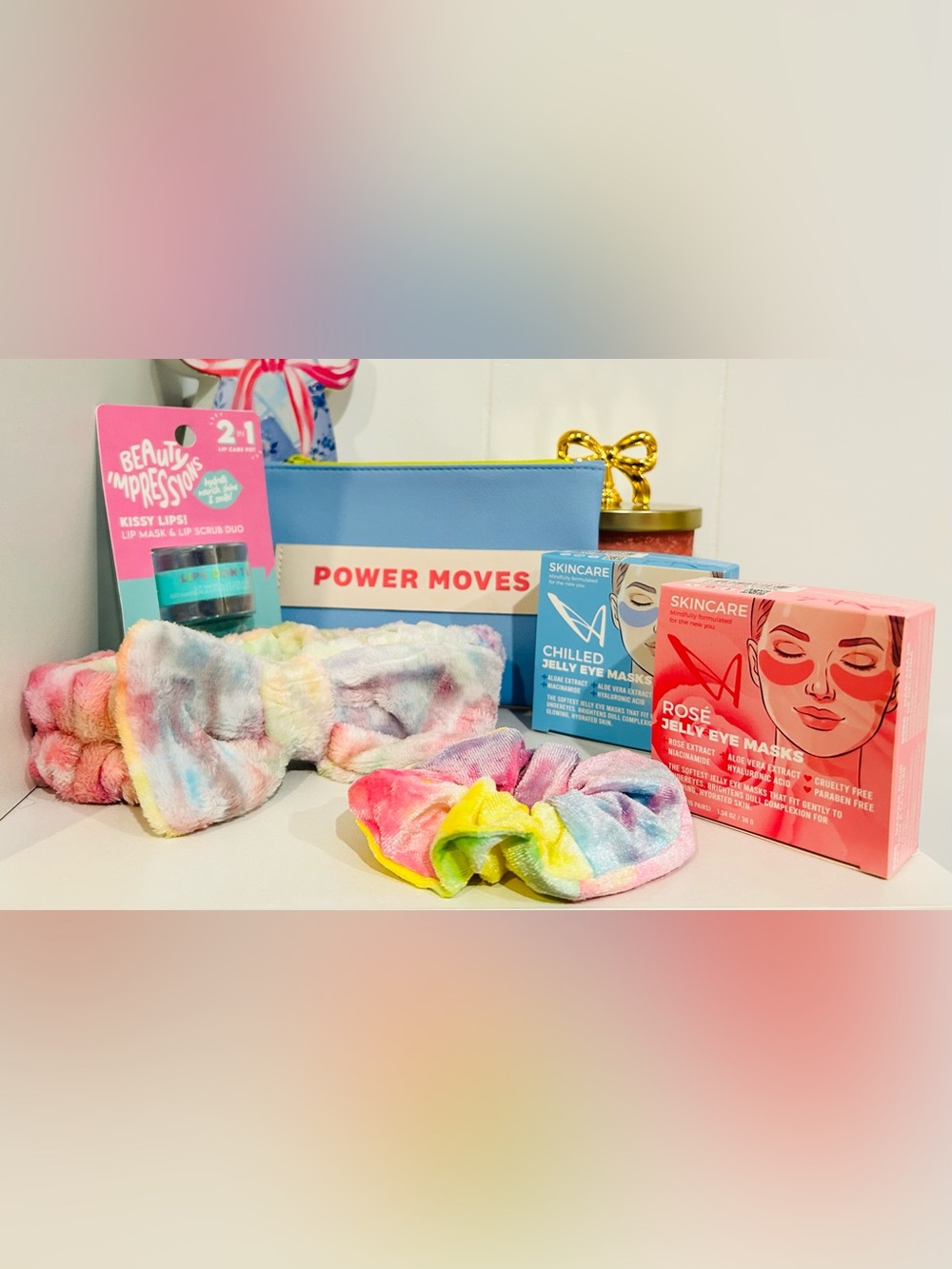 ipsy POWER MOVES Cosmetic Pouch and Beauty Bundle